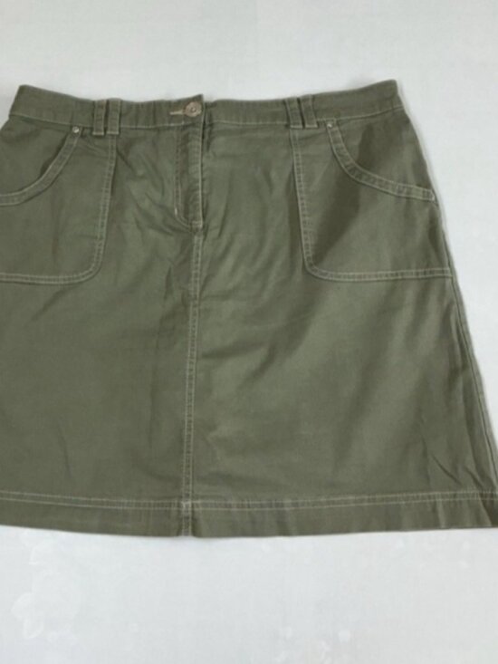 Dresses & Skirts - skorts
